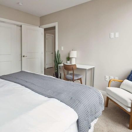 Апартаменты 2Br Downtown Luxury Getaway Детройт Экстерьер фото