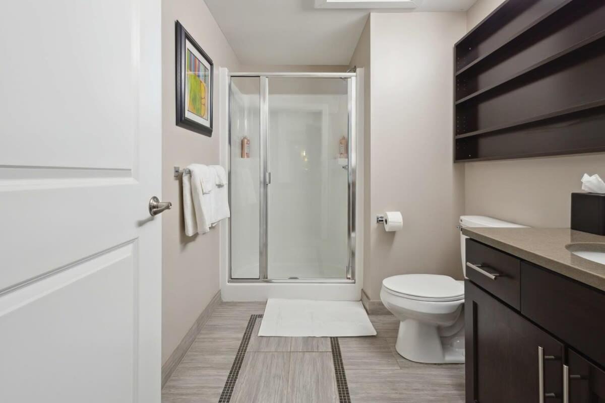 Апартаменты 2Br Downtown Luxury Getaway Детройт Экстерьер фото